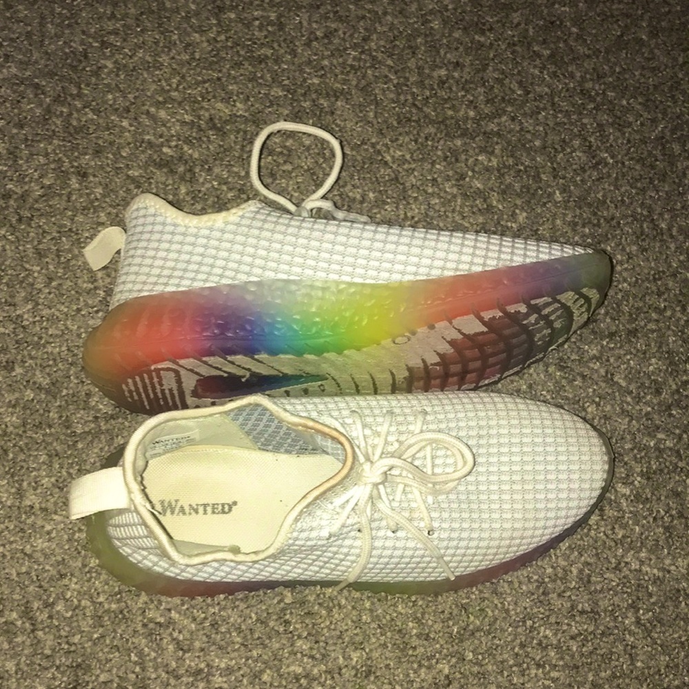 Wanted sneakers